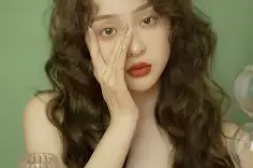 明码标价的婚姻：泽尻英龙华自毁前程之路