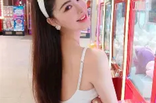 曾经的娱乐圈第一美人出道24年劈腿14名男星被骂公交车如今她怎么样了？