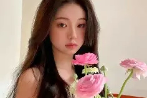 收视破05%!《蜜语纪》朱珠钟汉良熟龄CP引发热议 收视破05%!《蜜语纪》朱珠钟汉良熟龄CP引发热议